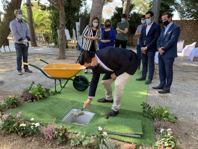 Las obras de remodelación del Parque Almansa  arrancan con la colocación de la primera piedra - 2, Foto 2