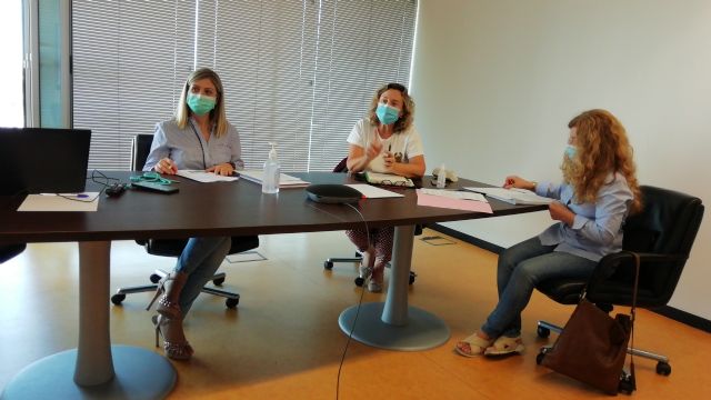 La Concejalía de Mayores impulsa un plan de acción para avanzar en el proyecto Murcia Ciudad Amigable - 1, Foto 1