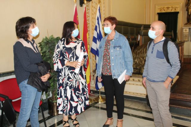 La alcaldesa y la coordinadora del Centro de Salud insisten en la concienciación ciudadana frente al covid19 - 2, Foto 2