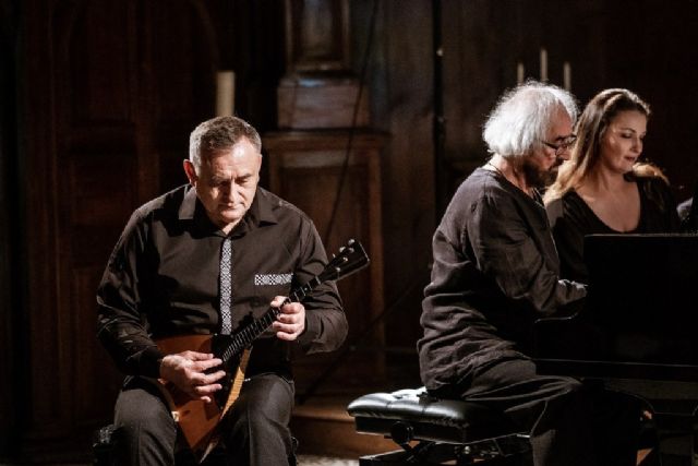 El Teatro Villa de Molina abre la programación de otoño con el espectáculo de música eslava y española BALALAÏKA Y PIANO A CUATRO MANOS el viernes 8 de octubre - 1, Foto 1