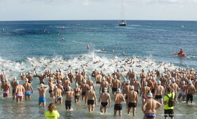 Unos 200 nadadores bordearán el faro de Cabo de Palos este domingo - 1, Foto 1