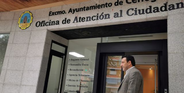 El Alcalde inaugura una nueva Oficina de Atención al Ciudadano en la Plaza del Alpargatero, que facilitará las gestiones diarias del Ayuntamiento a los vecinos y vecinas de Cehegín - 4, Foto 4