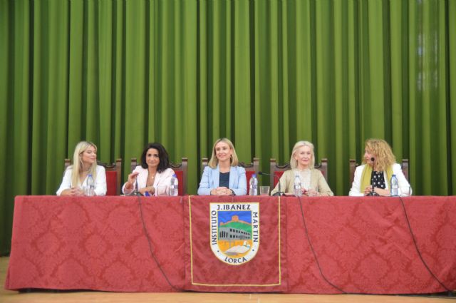 La Comunidad promueve la inclusión de las personas mayores como parte activa de la sociedad - 1, Foto 1