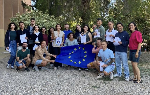 21 jóvenes de siete países europeos desarrollan capacidades relacionadas con la búsqueda de empleo - 1, Foto 1