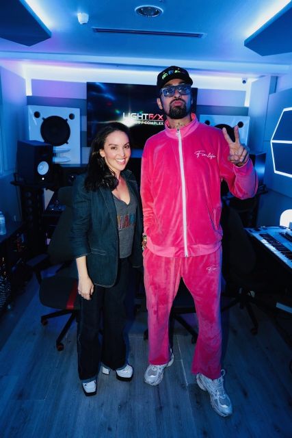 La famosa influencer Wendy Guevara invita a Katty Soucre a cantar con ella - 3, Foto 3