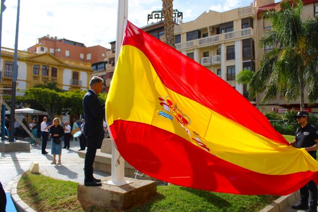La Plaza de Colón acoge el viernes el tradicional homenaje a la bandera de España con motivo de la Fiesta Nacional - 4, Foto 4
