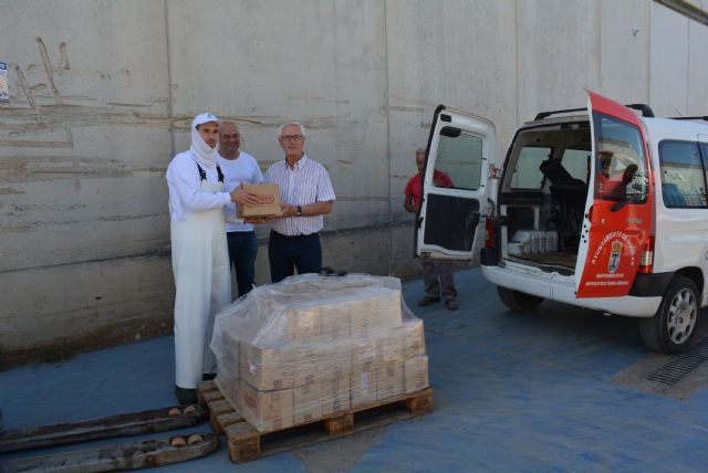 Culmarex dona un palé de ceras de colores a los colegios aguileños - 1, Foto 1