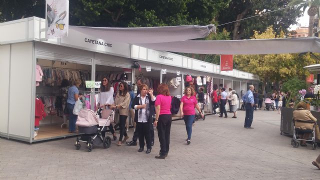 El PSOE exige al gobierno de Ballesta un modelo de comercio de proximidad que no se olvide de barrios y pedanías - 3, Foto 3