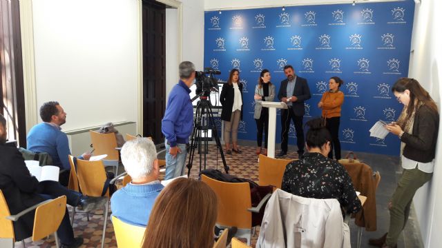 La Concejalía de Comercio emprende la iniciativa Carro de la compra lorquino, para dar a conocer los artículos hechos en el municipio y fomentar su consumo - 2, Foto 2