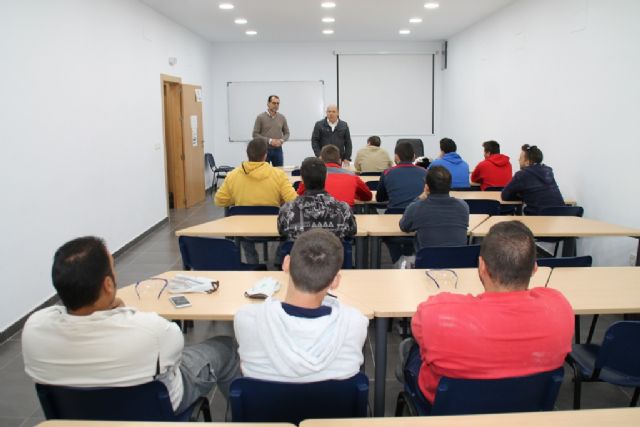 Comienzan las obras de adecuación de la Lonja Municipal y el Centro del Agricultor - 1, Foto 1