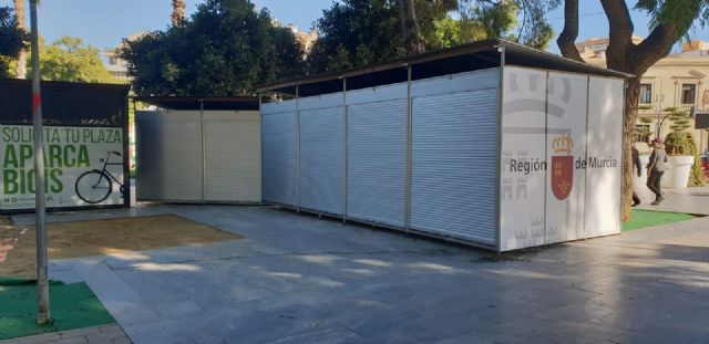 Cambiemos Murcia denuncia que aún no se han retirado las casetas de la Semana de la Ciencia y la Tecnología en el Malecón - 1, Foto 1
