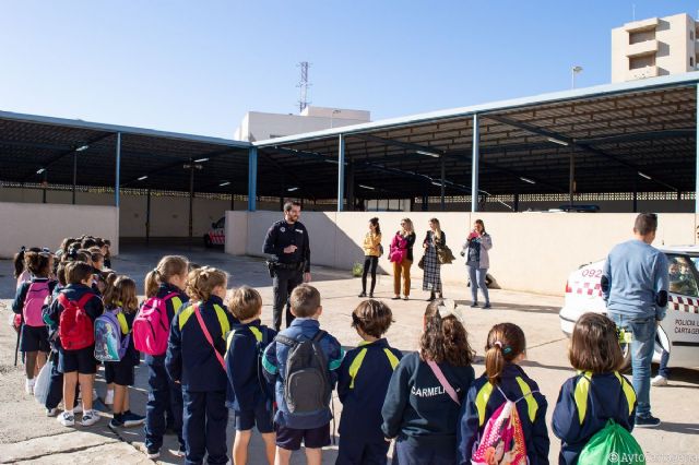 Los cartageneros más jóvenes aprenden consejos básicos de seguridad con Policía Local y Bomberos - 1, Foto 1