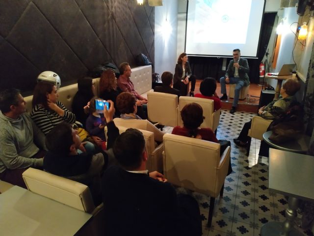 Los artesanos del bordado de Caravaca podrán reconocer de forma oficial su trabajo gracias a la cualificación profesional en la que trabaja la Comunidad - 4, Foto 4