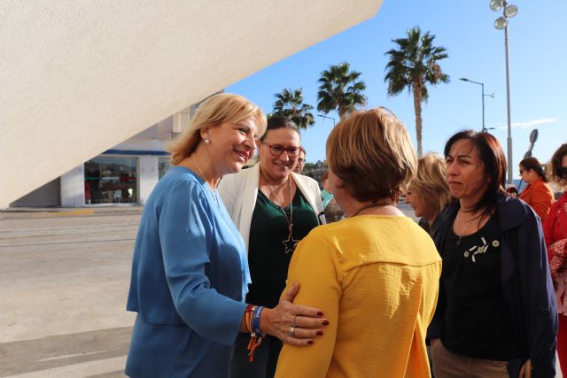 La cabeza de lista del PP al Senado se reúne con los colectivos socio-sanitarios de Águilas - 2, Foto 2
