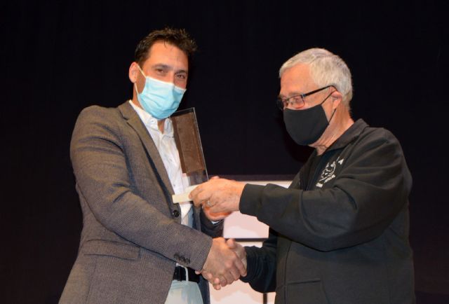 Materia reservada, de la compañía Platea de Tomelloso, mejor espectáculo y dirección del certamen de teatro amateur Juan Baño - 1, Foto 1