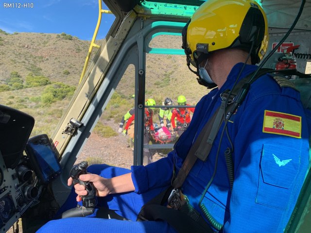 Servicios de emergencia rescatan a senderista en Calblanque, Cartagena - 2, Foto 2