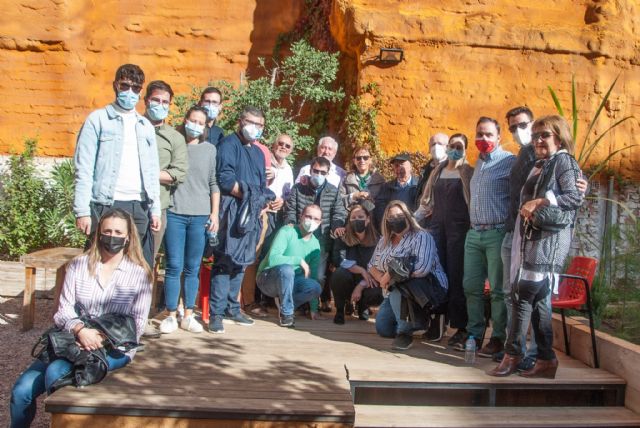 Lourdes Retuerto reúne a jóvenes con referentes del partido socialista en un encuentro intergeneracional - 4, Foto 4