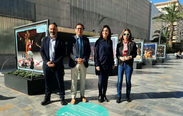 La Orquesta Sinfónica de la Región celebra 20 años de 'Conciertos en Familia' con una exposición en la Avenida de la Libertad de Murcia - 1, Foto 1