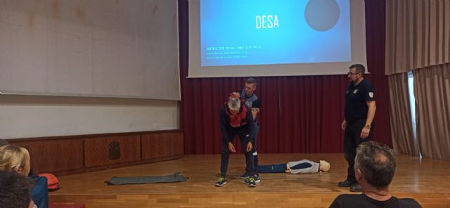 Agentes de la Policía Local de Puerto Lumbreras reciben formación en Soporte Vital Básico y en el uso de desfibriladores (DESA) - 4, Foto 4