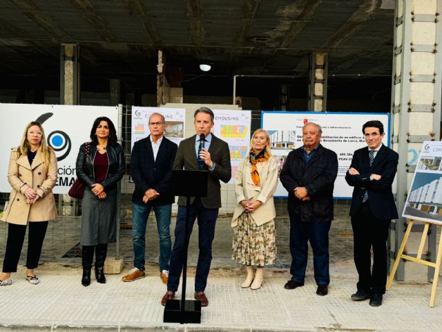 Lorca contará con una residencia intergeneracional, pionera a nivel nacional, para fomentar la convivencia entre jóvenes y mayores - 1, Foto 1