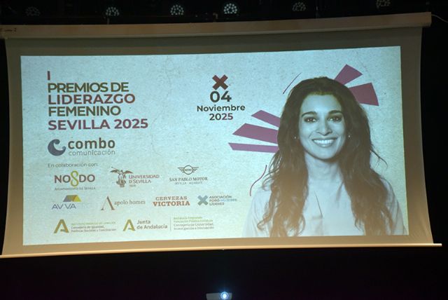 Mujeres referentes en ciencia, cultura, innovación y deporte reciben los I Premios de Liderazgo Femenino de Sevilla - 1, Foto 1