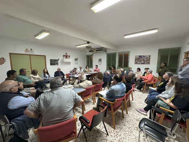 MC: PP y Vox dan la espalda a los vecinos e impiden el rechazo de la planta de biogás de Los Camachos - 2, Foto 2