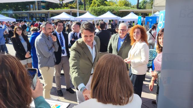 Más de 52 empresas y entidades de diversos sectores participan hoy viernes en la I Feria de Empleo y Emprendimiento de Molina de Segura para impulsar la inserción laboral y el desarrollo profesional - 3, Foto 3