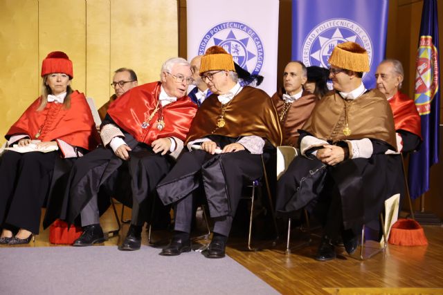 Kessler subraya la «trayectoria ejemplar» de los dos nuevos doctores Honoris Causa por la UPCT - 2, Foto 2