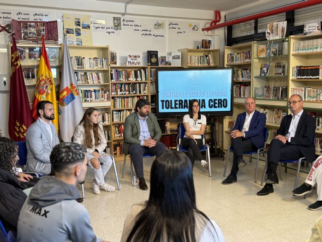 López Miras elige el IES Sierra Minera de La Unión para anunciar el nuevo Decreto de Convivencia Escolar - 3, Foto 3
