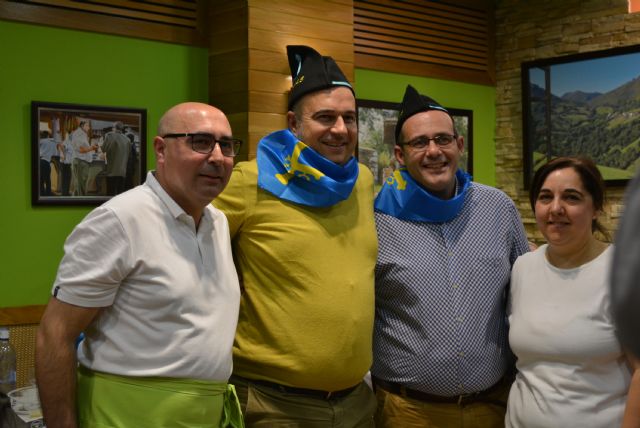 Curro Piñana y Makro, Fabes de Oro 2016 del Restaurante Casa Menéndez - 2, Foto 2