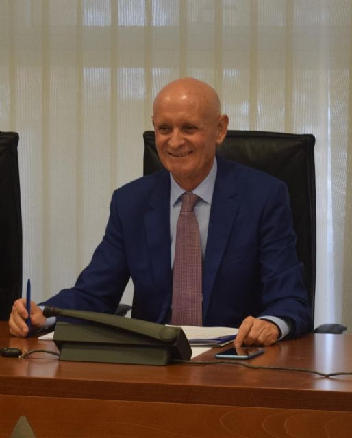 Coronado: Tenemos un sistema sanitario de los mejores del mundo, debemos mantenerlo y hacerlo sostenible - 1, Foto 1