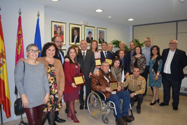 El Ayuntamiento celebra el aniversario de la Constitución homenajeando a los alcaldes de las cuatro últimas décadas - 4, Foto 4