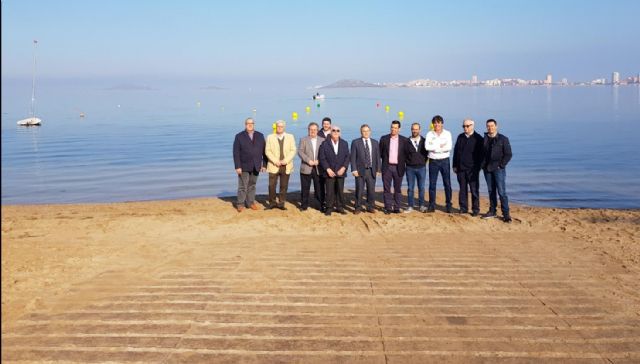 La Comunidad instala cuatro puntos de acceso a embarcaciones de recreo en el Mar Menor para fomentar la navegación responsable - 1, Foto 1