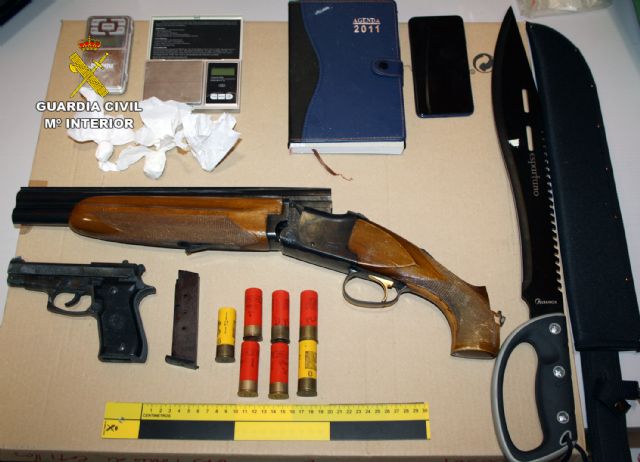 La Guardia Civil desmantela un activo punto de venta de cocaína en Ceutí - 1, Foto 1