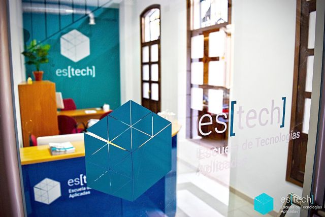 Baufest apuesta por la formación profesional tecnológica con su escuela ESTECH de Linares - 1, Foto 1