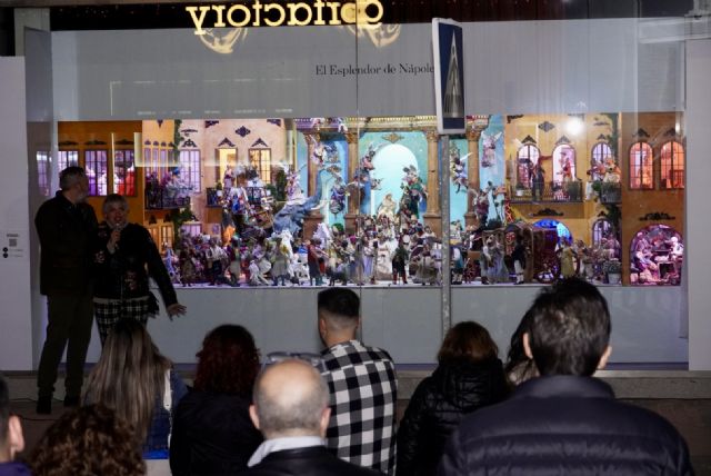 Santomera inaugura 'Windows to Infinity', una exposición que reinterpreta el belén tradicional con más de 3.000 piezas - 3, Foto 3