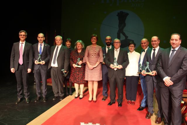 Juana Guardiola: Con gentes como los premiados Hypnos, Jumilla es y será cada vez mejor - 1, Foto 1