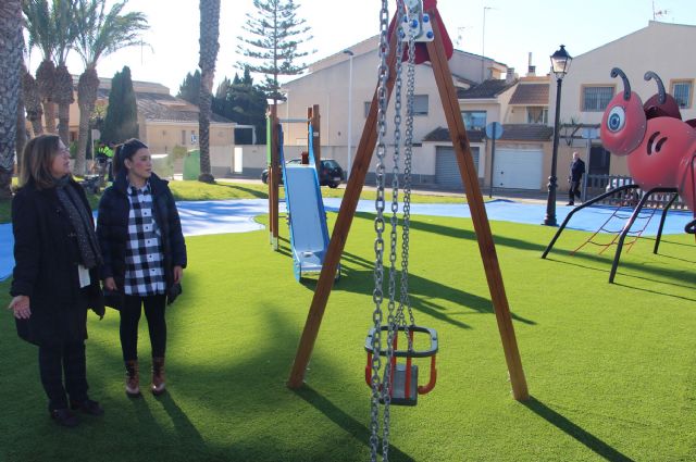 El Ayuntamiento de San Pedro del Pinatar reforma parques y zonas infantiles - 1, Foto 1