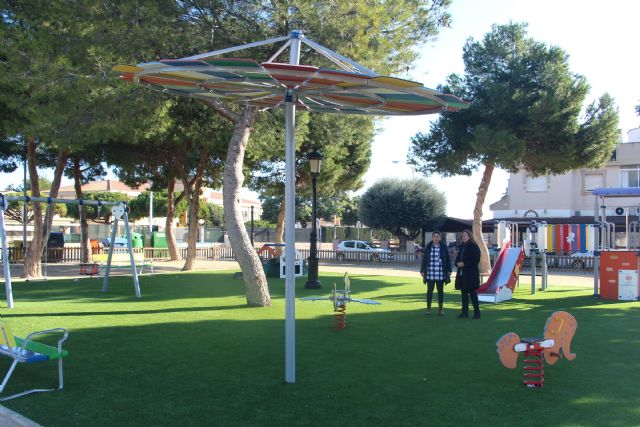 El Ayuntamiento de San Pedro del Pinatar reforma parques y zonas infantiles - 3, Foto 3