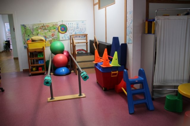 Convenio entre el Ayuntamiento y el IMAS para el mantenimiento del centro de Atencin Temprana, Foto 1