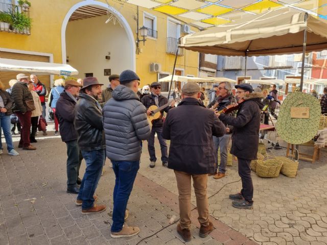 Presentado el calendario anual de 'El Zacatín' que este año cumple su 30 aniversario - 1, Foto 1