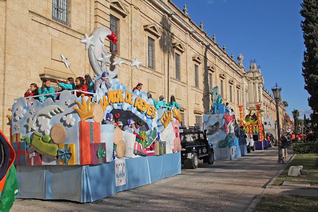 En sus casi seis horas de recorrido, los Reyes Magos en Sevilla pasarán por los puntos más importantes de la ciudad de la Giralda - 5, Foto 5