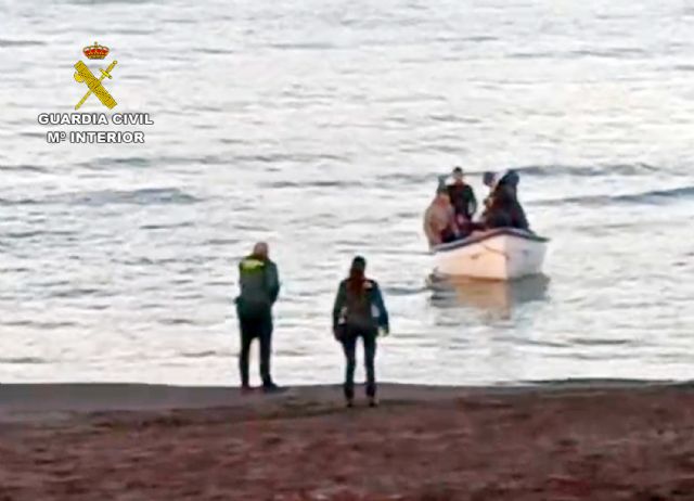 La Guardia Civil detiene al patrón de una embarcación por favorecimiento de la inmigración irregular - 2, Foto 2