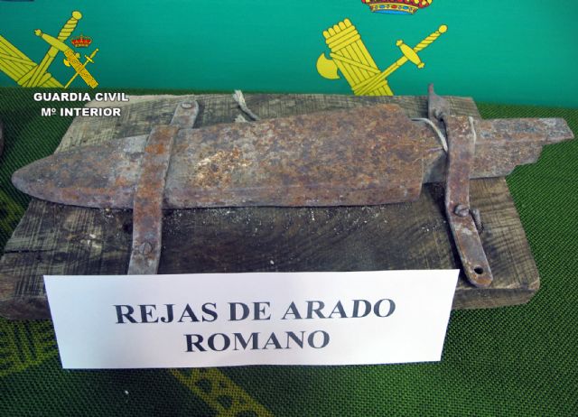 La Guardia Civil recupera media docena de piezas de distintas épocas romanas en un comercio de Murcia - 3, Foto 3