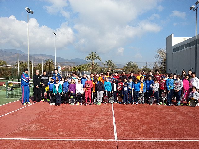 Victoria del Club de Tenis Kuore contra el Club de Tenis Huercal-Hovera, por un merecido 19/14, Foto 1
