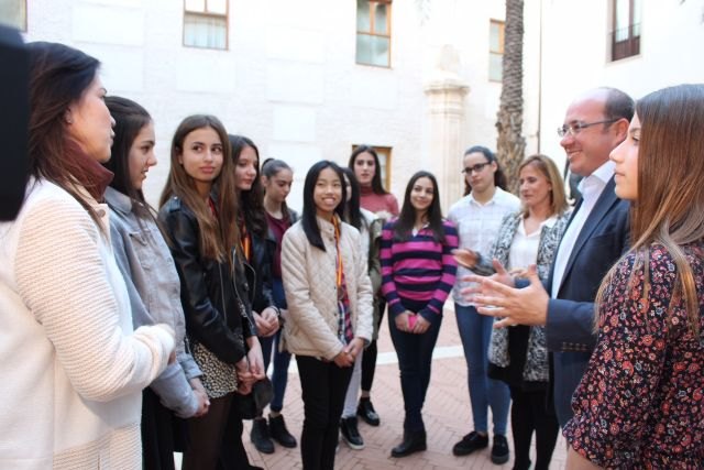 Pedro Antonio Sánchez felicita al Club Cronos de gimnasia rítmica por su ascenso a Primera - 3, Foto 3