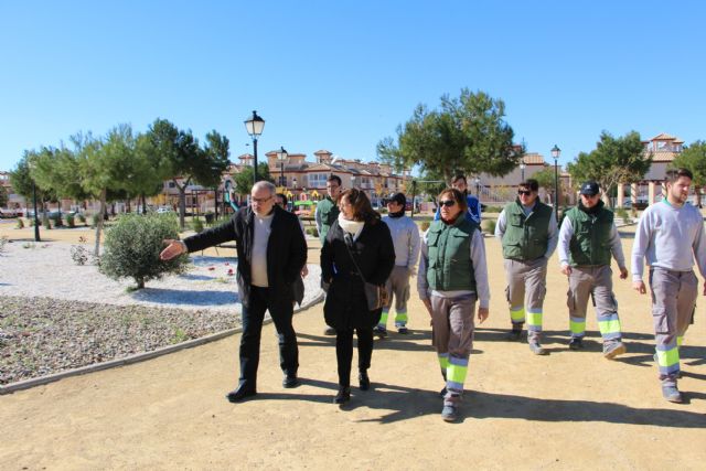 Los alumnos de Las Salinas II renuevan la imagen del parque concejal José Antonio Pérez Henarejos - 2, Foto 2