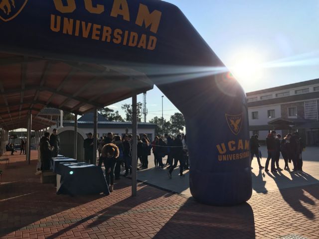 Un centenar de alumnos de Bachiller y FP Superior participan en las I Olimpiadas Científicas de la UCAM de Cartagena - 1, Foto 1