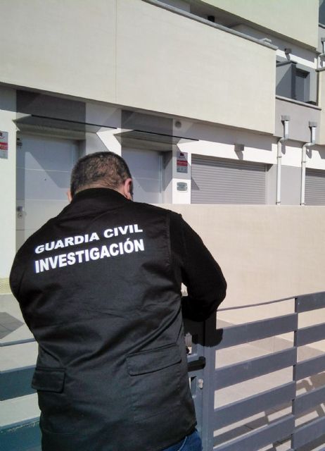 La Guardia Civil detiene a dos jóvenes por robos en chalets del Mar Menor - 1, Foto 1