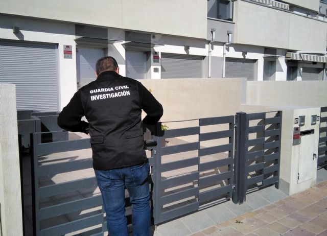 La Guardia Civil detiene a dos jóvenes por robos en chalets del Mar Menor - 2, Foto 2